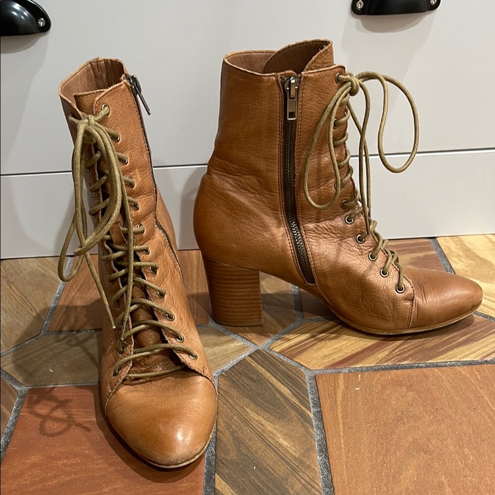 Anthropologie Brown Lace Up leather Boots with Side Zipper